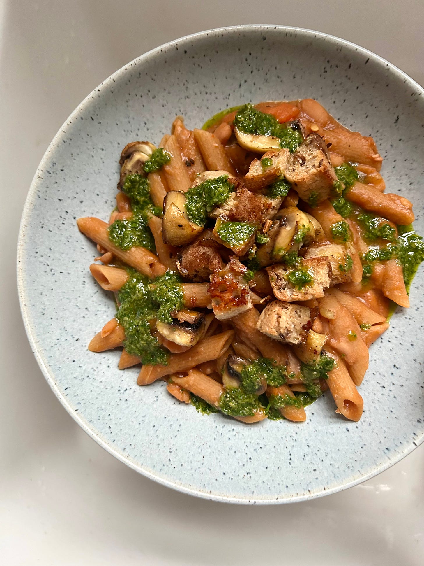 Pasta with beans and garlicky crumpet croutons