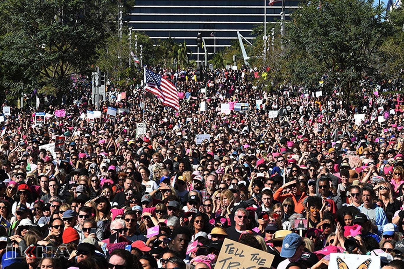 Protests for George Floyd continue over the weekend across the US Protests for George Floyd continue over the weekend across the US