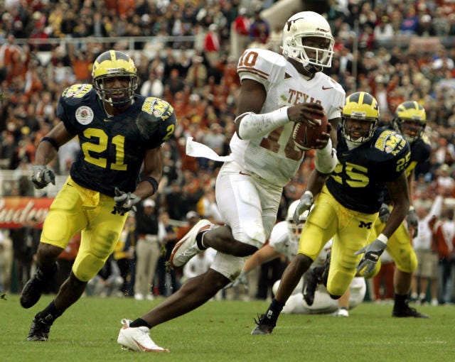 NCAAF: Can Texas, Michigan regain blue blood status? - Yahoo Sports