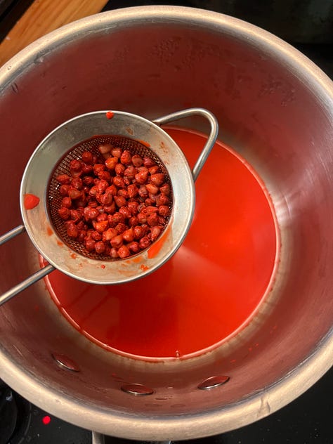 achiote tree, fruit, seeds, liquid dye from seeds, in pot with chocolate, finisher drink in cup