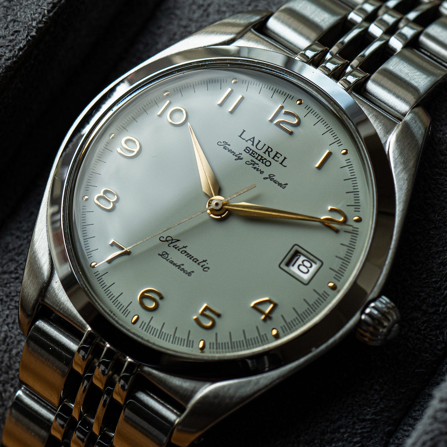 What does Grand Seiko smell like? - Provenance Watches