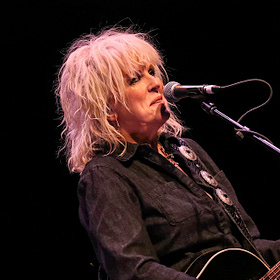 Lucinda Williams Wants to Push Our Buttons