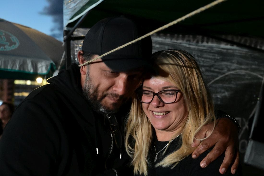 Thes - Πάνος Ρούτσι: Σταματά την απεργία πείνας μετά από 23 ημέρες (ΒΙΝΤΕΟ) Thes - Πάνος Ρούτσι: Σταματά την απεργία πείνας μετά από 23 ημέρες (ΒΙΝΤΕΟ)