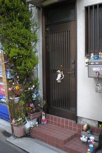 Decorated doorstep 2 Decorated doorstep 2