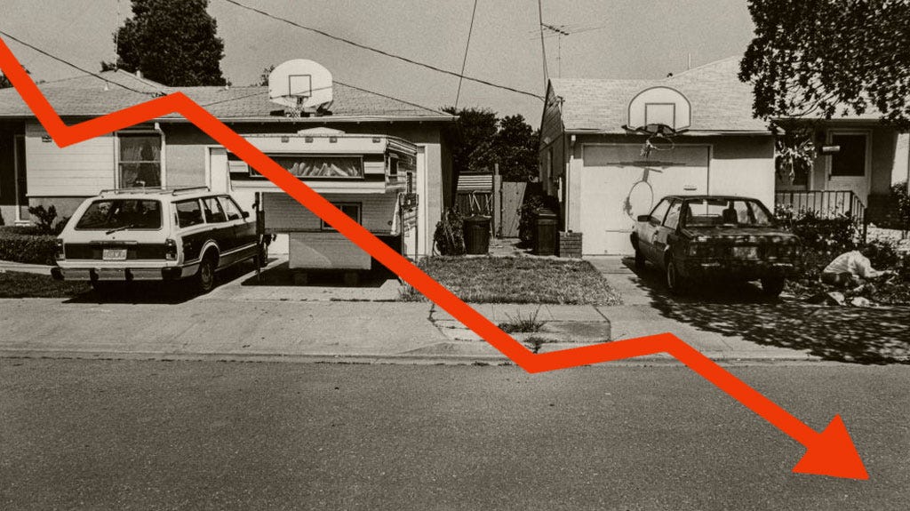 Why Do Americans Feel Poor? Because They Are.