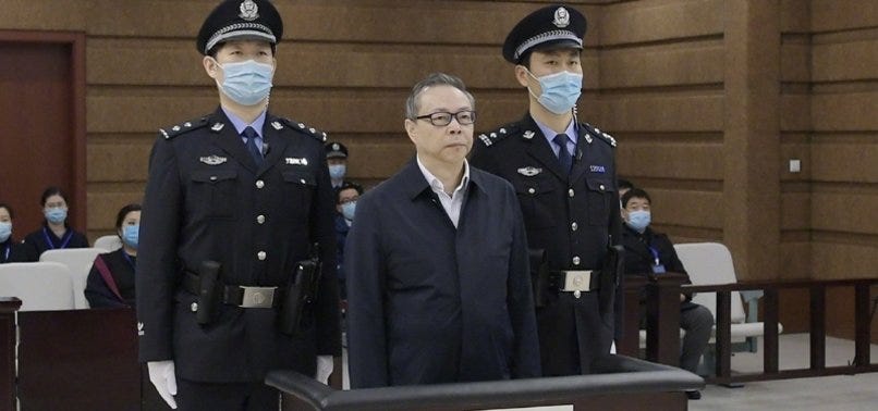 China executes 64-year-old ex-official over bribery China executes 64-year-old ex-official over bribery