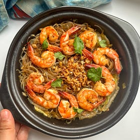 Garlicky Shrimp with Vermicelli and Cabbage 