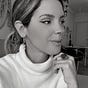 Milena Pires's avatar