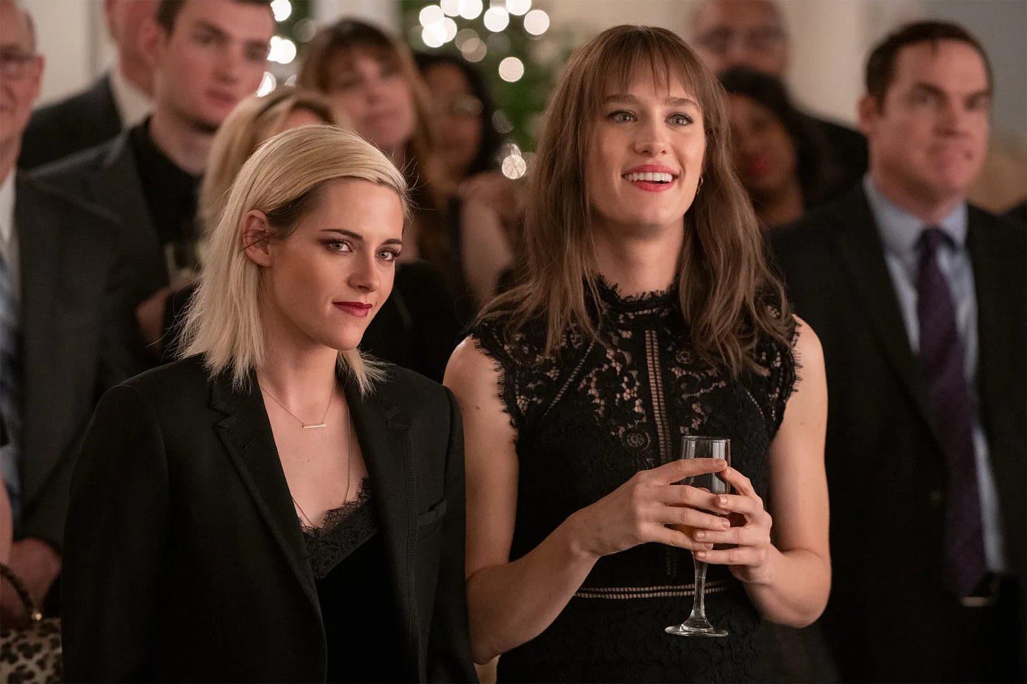 Happiest Season Is a Welcome Addition to the Gay Rom-Com Canon | Vanity Fair