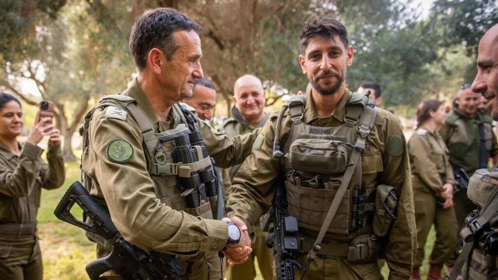 עידן עמדי והרמטכ"ל הרצי הלוי עידן עמדי והרמטכ"ל הרצי הלוי