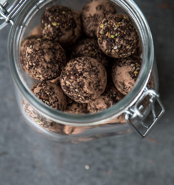 Blueberry Poppy Seed Cake & Healthy Chocolate Powerballs