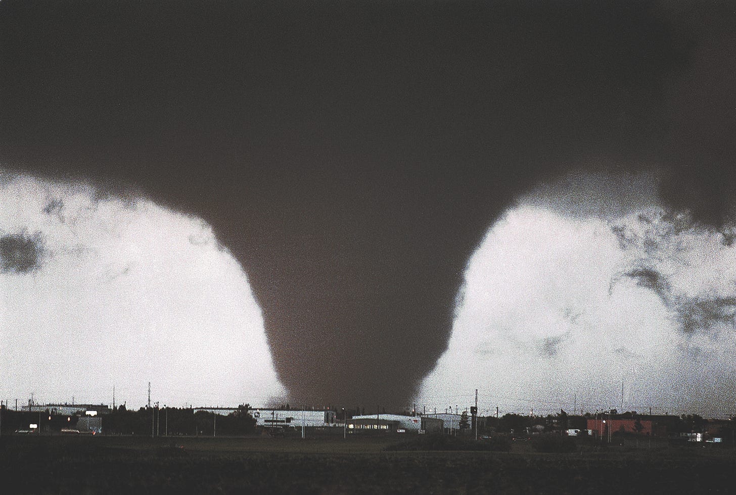 Edmonton tornado - Wikipedia