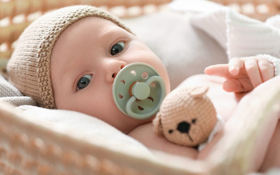 The Impact of Pacifiers on Oral Development: Pros and Cons | Windermere  Pediatric Dentistry & Orthodontics