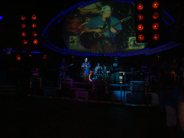 They sing about pretty in pink in the song 'Play On Playa' but look good in blue light. They sing about pretty in pink in the song 'Play On Playa' but look good in blue light.