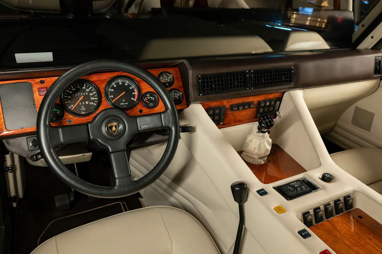 Lamborghini LM002 | Photo: RM Sotheby's