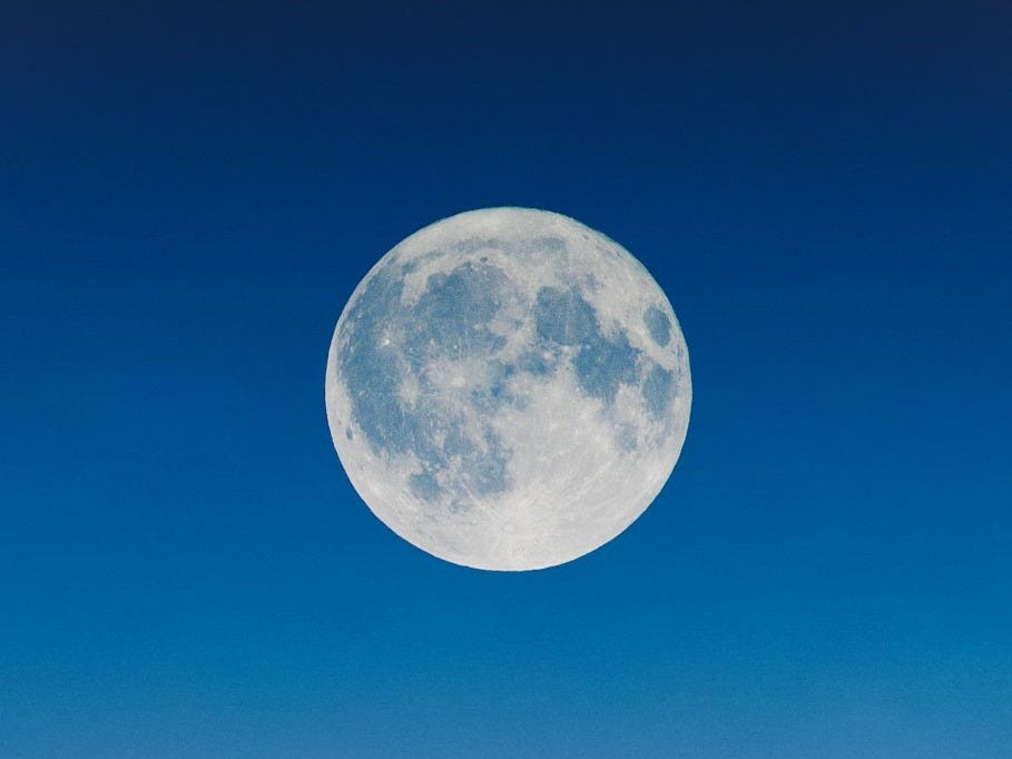 moon moon