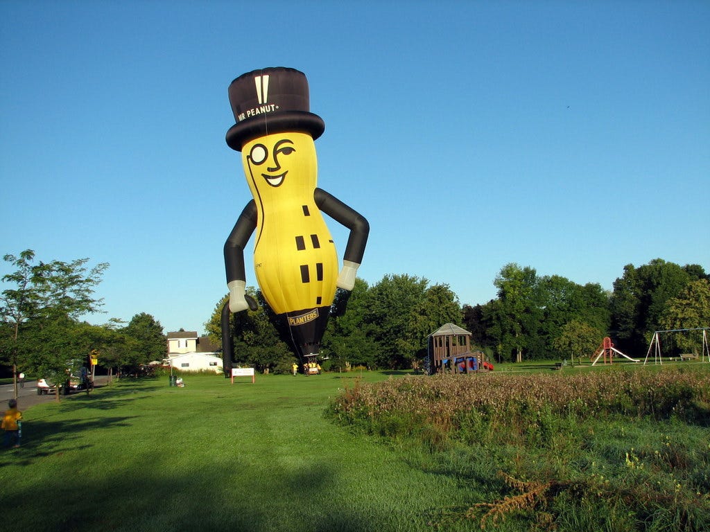File:Mr. Peanut balloon lands in children's park.jpg - Wikimedia Commons