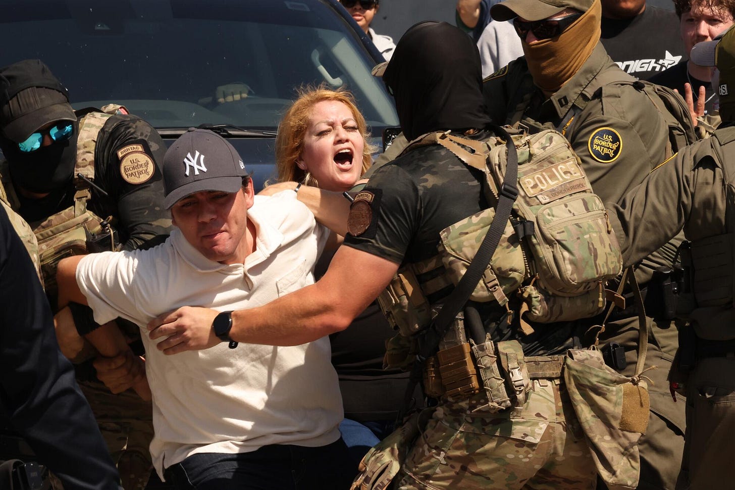 Photos: Federal immigration raid in Bell met with protests - Los Angeles Times Photos: Federal immigration raid in Bell met with protests - Los Angeles Times