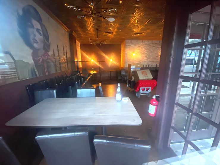 The shuttered Lula's by Todd English at 8 p.m. on June 5, 2025. (JOE CAPOZZI) The shuttered Lula's by Todd English at 8 p.m. on June 5, 2025. (JOE CAPOZZI)