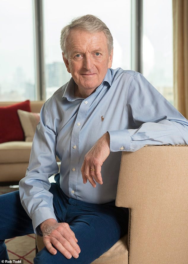 Last tweets : Sir Christopher Last tweets : Sir Christopher