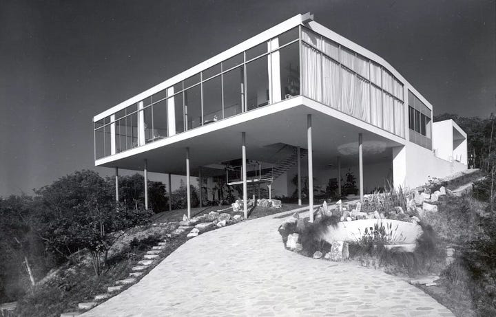 Lina Bo Bardi La Casa de Vidro and Jewelry Design