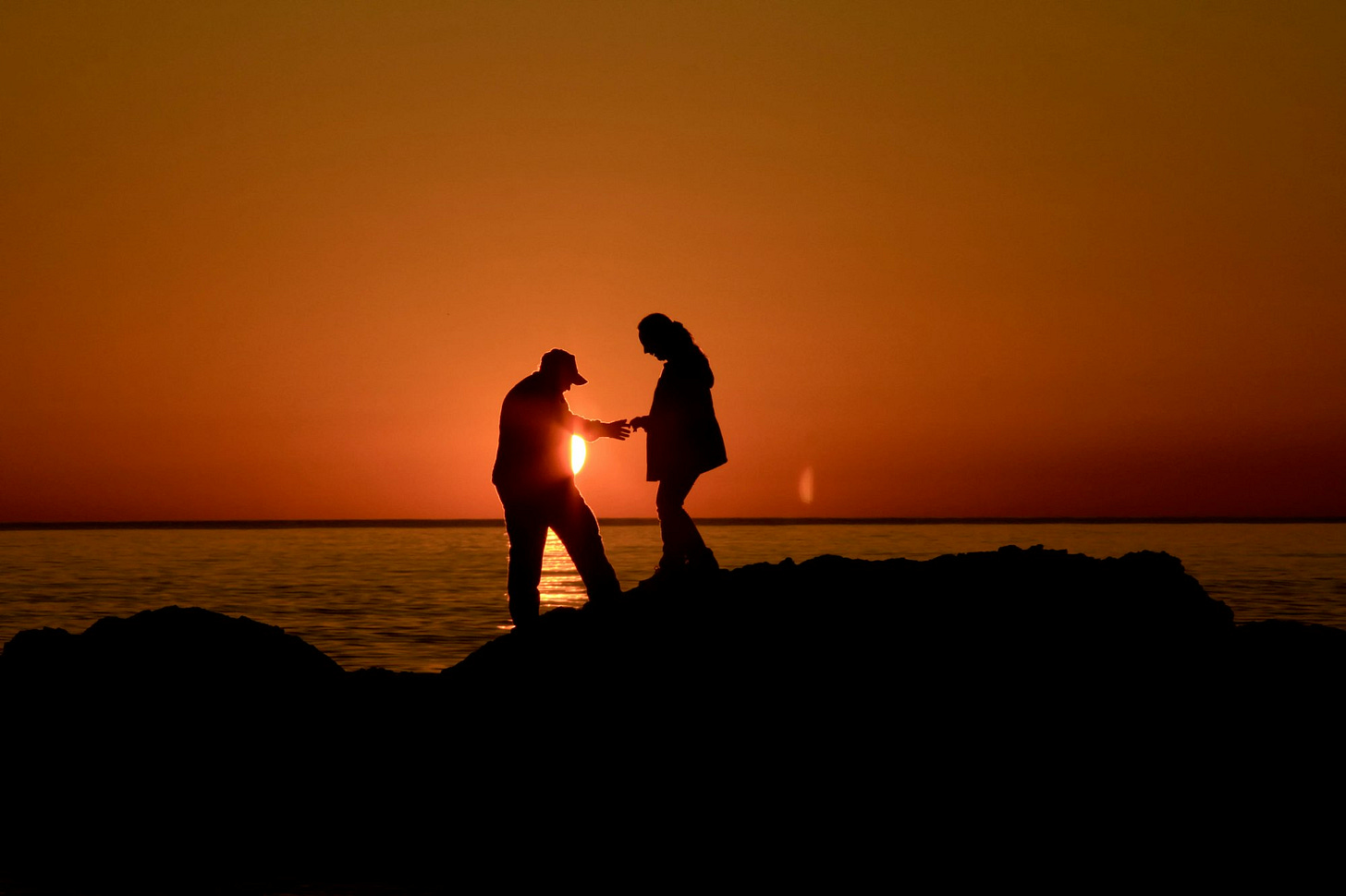 Being helpful, the mob, & being in charge of 911