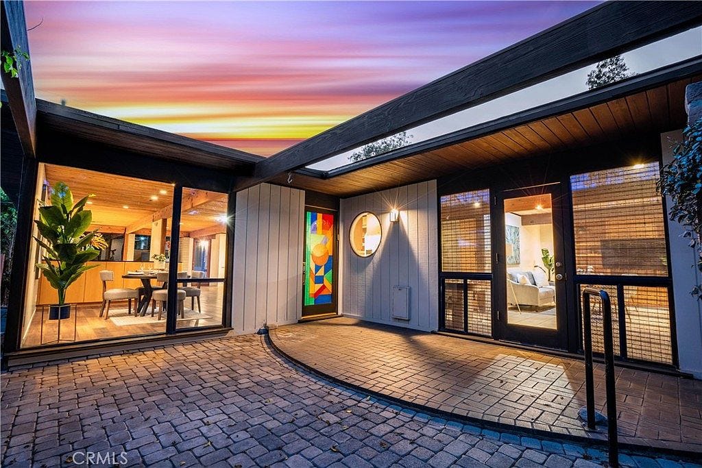 carousel photo #1 (MLS)