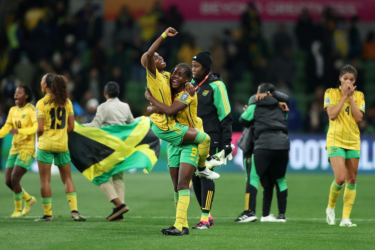 Jamaica heads to Women's World Cup knockout stage for first time, as Brazil  crashes out of tournament | CNN