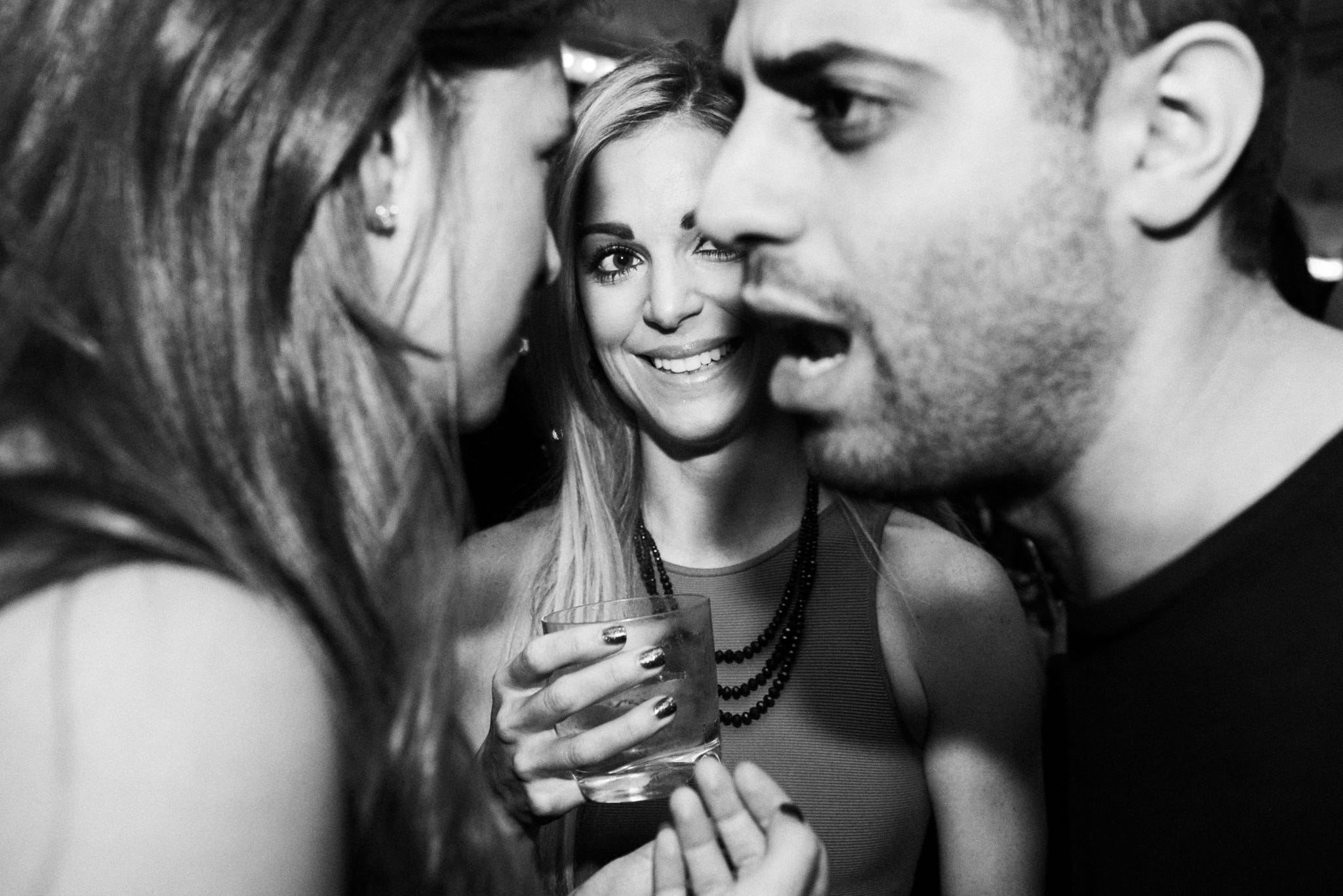 Flirtatious Cocktails at Be At One Bar, image size:2048x1367