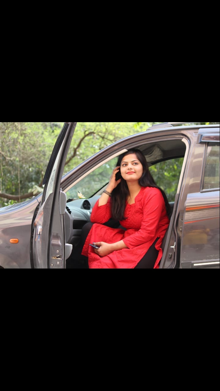 Substack profile picture for @niharika