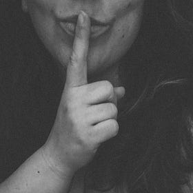 Confessions: Another 🇺🇸 Navy Officer I Couldn’t Resist (#CougarProblems 🙈😳)