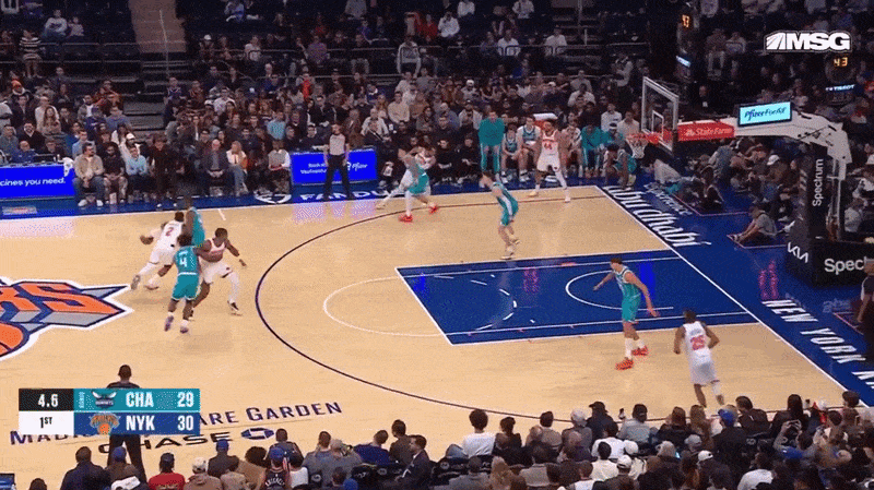 diabate hug.mp4 [optimize output image]