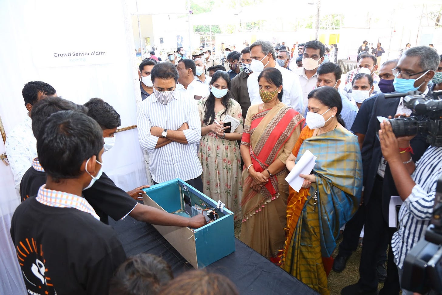 Telangana Minister, KTR, Sabitha Indra Reddy, Telangana Students, Student Innovations, Covid protection ideas Telangana Minister, KTR, Sabitha Indra Reddy, Telangana Students, Student Innovations, Covid protection ideas