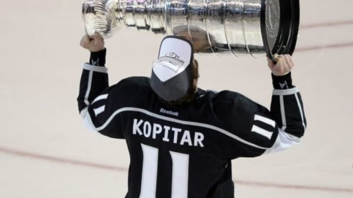 Anze Kopitar Signs 8-Year, $80 Million Contract Extension