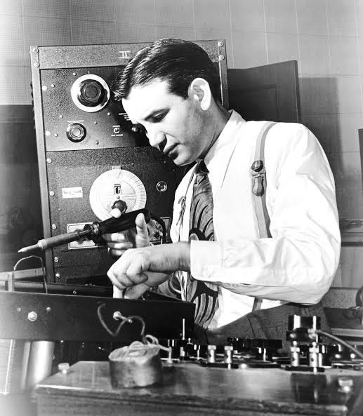 ‘Deconstructing Dad’ Recalls Raymond Scott, Musical Inventor - The New York  Times