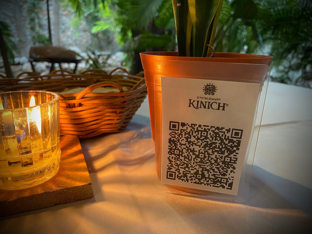 墨西哥餐廳的 QR code 菜單|來源:Sharon Hahn Darlin / Wikimedia Commons(CC BY 2.0) 墨西哥餐廳的 QR code 菜單|來源:Sharon Hahn Darlin / Wikimedia Commons(CC BY 2.0)