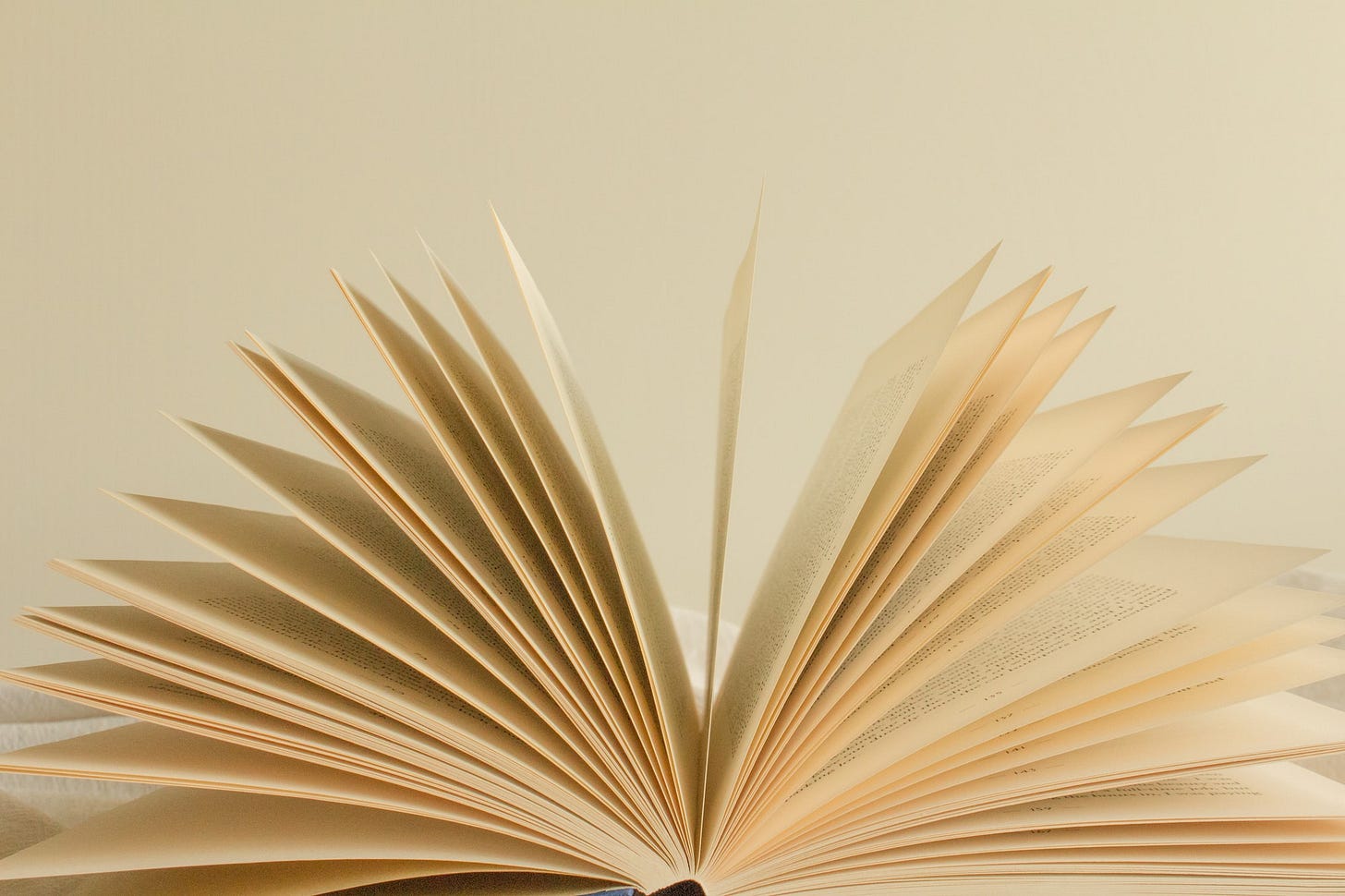 Daily Productive Sharing 627 - A Booklist by Every.io Daily Productive Sharing 627 - A Booklist by Every.io