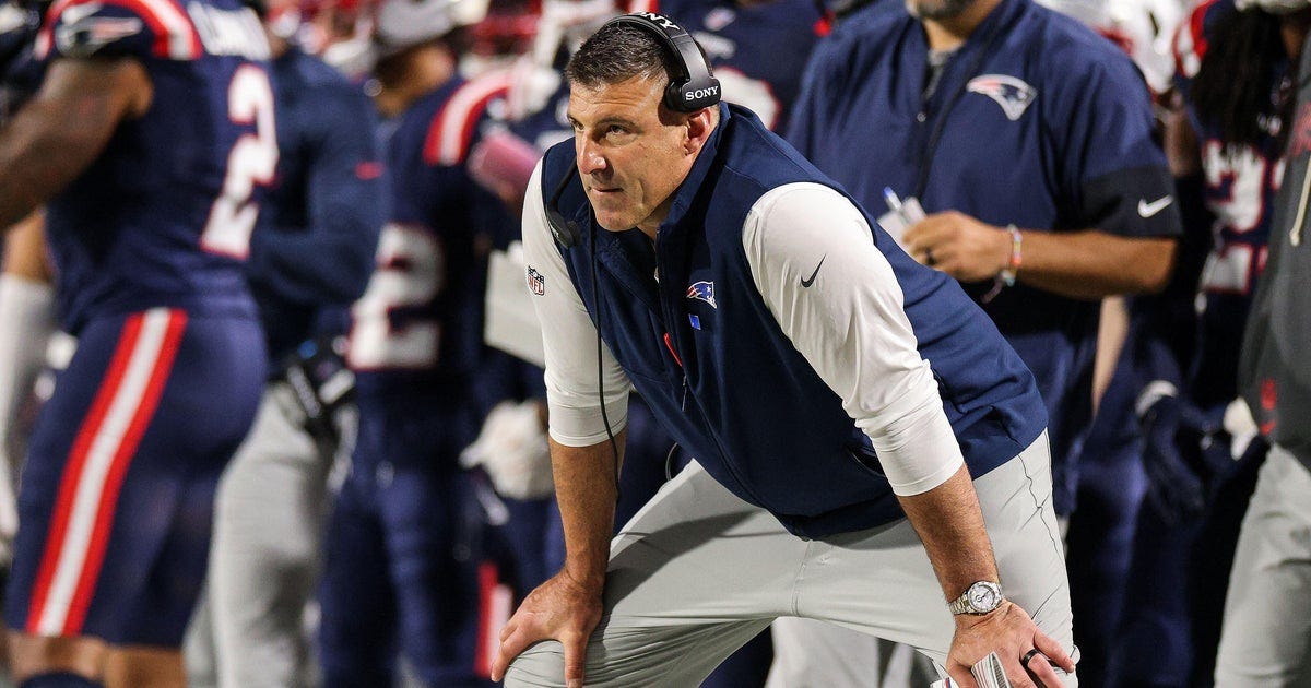 Patriots' Mike Vrabel downplayed his return to Tennessee, while the Titans  fired his replacement Monday - CBS Boston