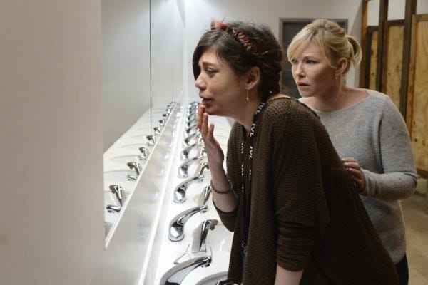 rollins finds women beaten at gamergate for law and order svu 2015 images rollins finds women beaten at gamergate for law and order svu 2015 images