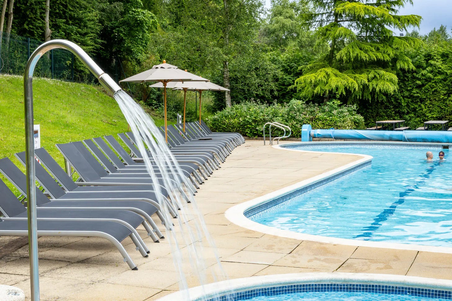 Indoor & Outdoor Pools in Manchester Trafford City | Family Swimming | David  Lloyd Clubs