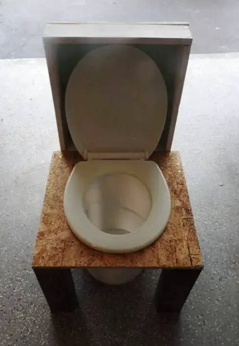 DIY COMPOSTING TOILET