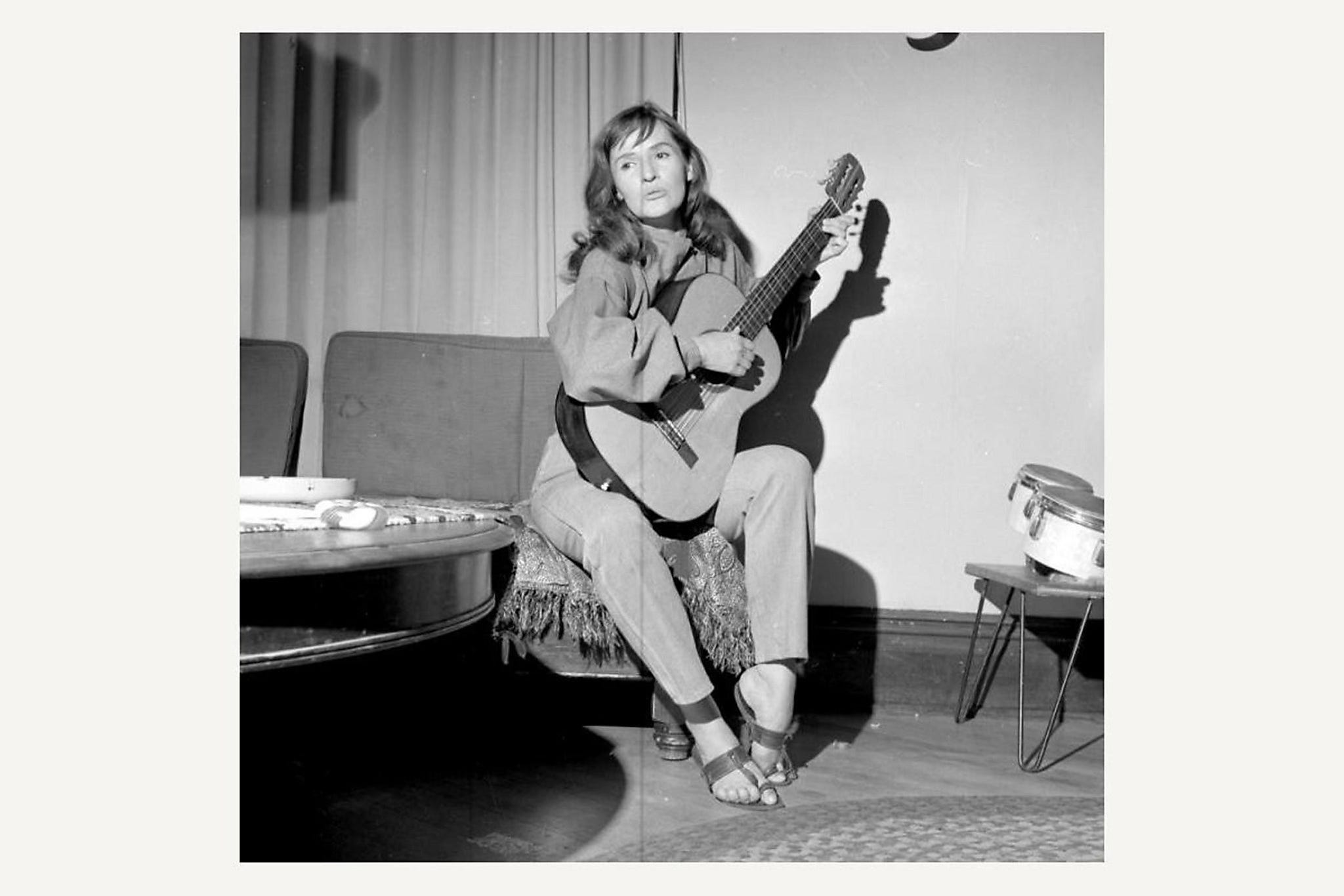 Rosalie Sorrels, Ford Econolines, folklore & family culture