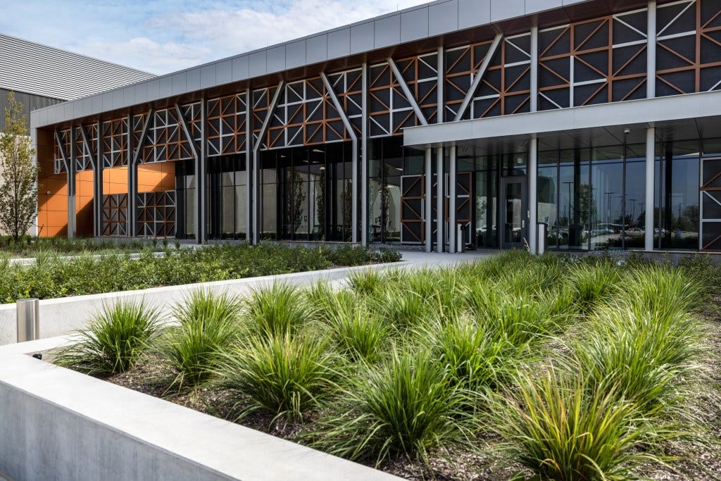 Ohio waved through hundreds of data centers. Now a new report says ...