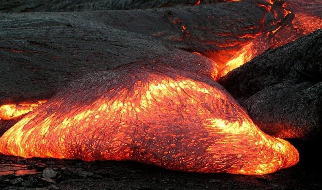 A Lua já foi coberta por um oceano de magma líquido.