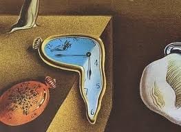 لوحة “إصرار الذاكرة”، التي أنجزها الفنان الإسباني السريالي سلفادور دالي عام  1931، تعدّ واحدة من الأيقونات الكبرى في حركة السريالية، وهي تجسد رؤية  فلسفية ونفسية عميقة حول الزمن والذاكرة وطبيعة الواقع. يُلاحظ