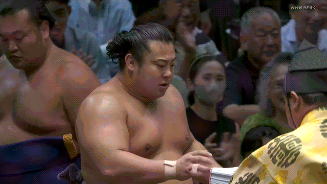 What would you like to see on Sumo Stomp!?