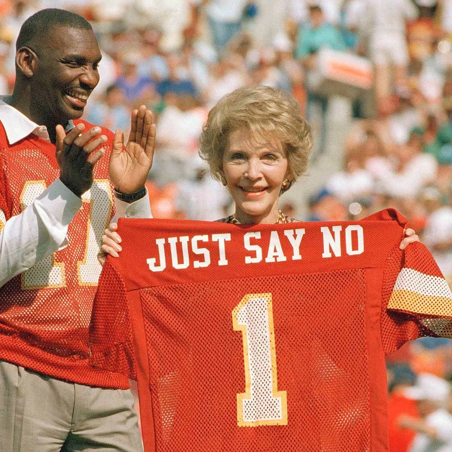 That time the Redskins gave Nancy Reagan a 'Just Say No' jersey - The  Washington Post
