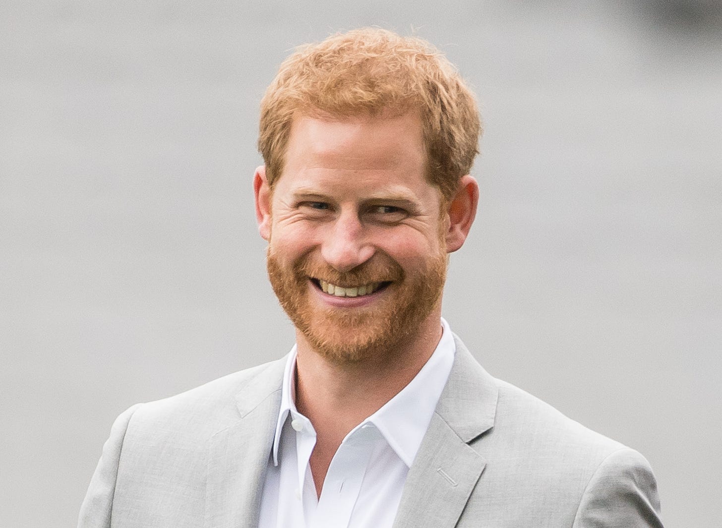 prince harry smiling 