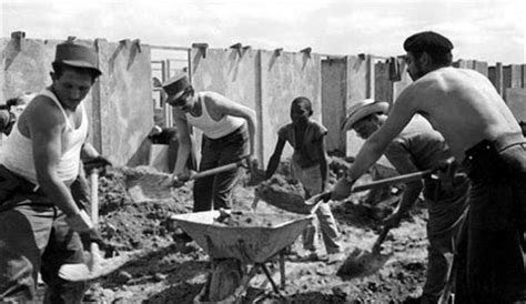64 years after the first volunteer work called by Ché. 64 years after the first volunteer work called by Ché.