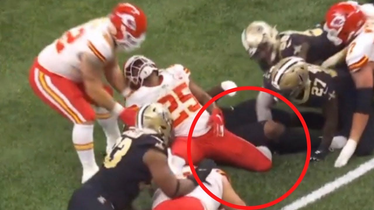 Clyde Edwards-Helaire TORN LEG INJURY | NFL 2020 - YouTube